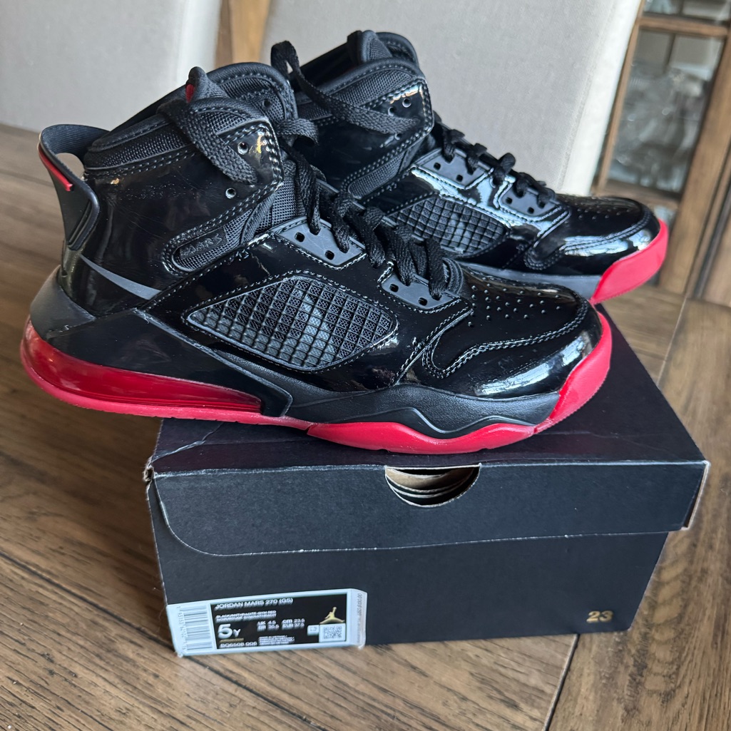Jordan 270